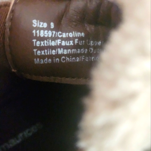 Maurices Ankle Boot - Picture 2 of 6